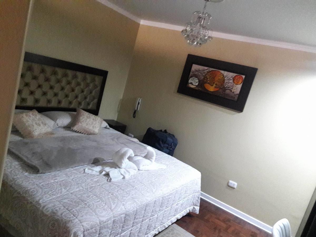 Hostal Victoria Lima Exteriör bild